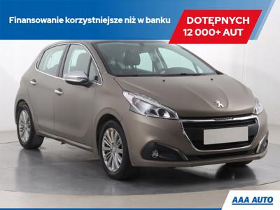 Peugeot 208 I Hatchback 5d Facelifting 1.2 PureTech 82KM 2016