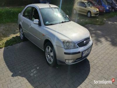 Pilnie sprzedam Forda Mondeo 2.0 tdci