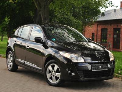 Renault Megane III Hatchback 1.6 16v 110KM 2010