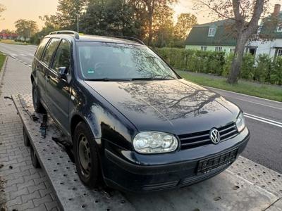 Sprzedam golf tdi 2003 zdrowy progi super