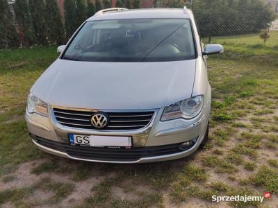 Volkswagen Touran 1.4 TSI Highline 140 km 7 osobowy