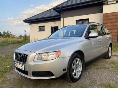 Volvo V70 III Kombi 2.0 145KM 2008