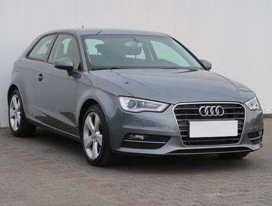 Audi A3 III (8V) , Xenon, Bi-Xenon, Klimatronic, Tempomat, Parktronic,