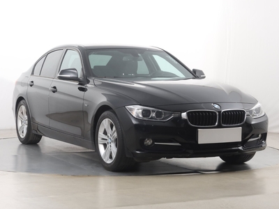 BMW SERIA 3 V (F30/F31/F34) BMW SERIA 3 , Salon Polska, Serwis ASO, Xenon, Bi-Xenon, Klimatronic,