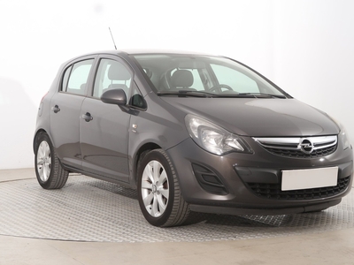 Opel Corsa D , Klimatronic, Tempomat, Parktronic, Podgrzewane siedzienia