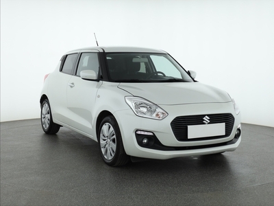 Suzuki Swift V , Salon Polska, Serwis ASO, Klima, Podgrzewane siedzienia