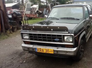 Ford Bronco. 84rok 2,9