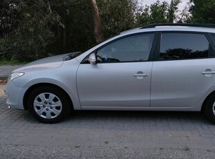 Hyundai i30 kombi 1.6 126KM 2008r prywatnie