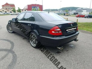 Mercedes E 500