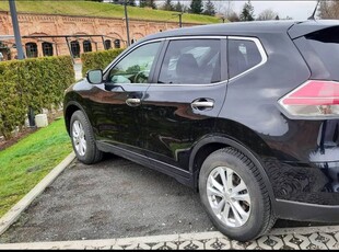 Nissan X trail