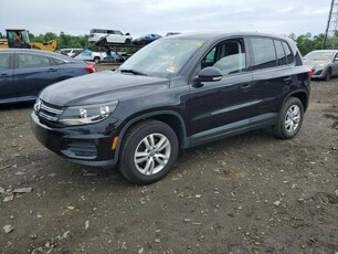 Volkswagen Tiguan S