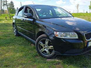 Volvo S40 II