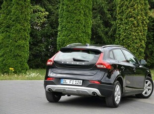 Volvo V40 2.0d(150KM)*Cross Country*Xenon*Led*Virtual*Navi*Radar*BLIS*Alu16