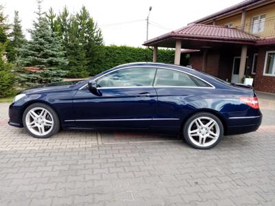 Używane Mercedes-Benz Klasa E - 74 500 PLN, 65 061 km, 2012