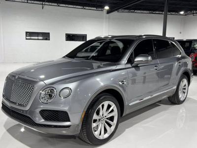 Bentley Bentayga bez wersji 6.0 12V automat