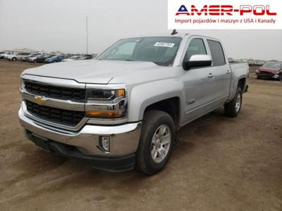 Chevrolet Silverado III (2013-) 2018, 5.3L, K1500, porysowany lakier