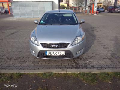 Ford Mondeo bezwypadkowy