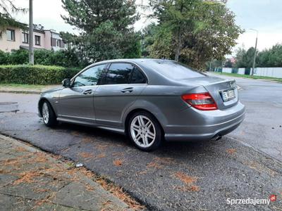 MERCEDES-BENZ W204 1.8 KOMPRESSOR 184KM