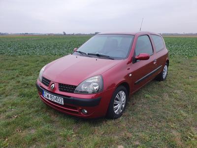 Renault Clio 1.2 bardzo oszczędna niski przebieg zadbana