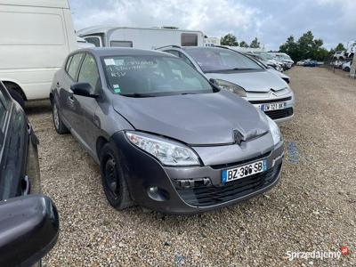 RENAULT Mégane III 1.5 DCi 110 BZ386