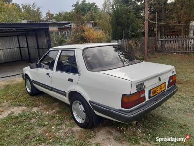 Sprzedam Ford Orion 1985 rok - zabytkowy