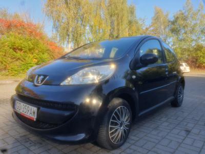 Sprzedam Peugeot 107 z rocznika 2006 silnik 1.0 fajne miejskie autko