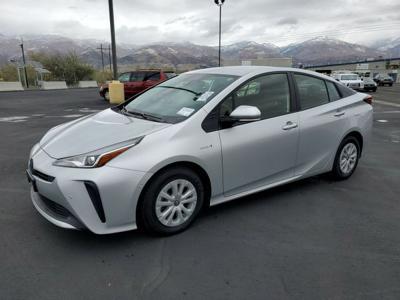 Toyota Prius V (2015-) LE