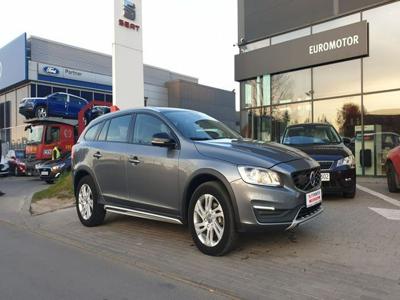 Volvo V60 nie wybrano wersji Cross Country Momentum