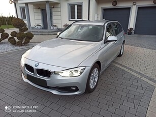 BMW Seria 3 318d Touring