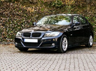 BMW Seria 3 318i