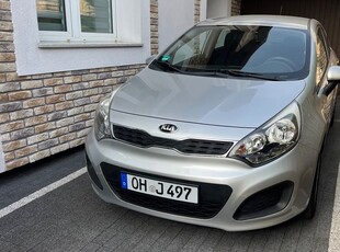 Kia Rio 1.2 Dream Team Edition