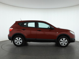 Nissan Qashqai 2010 1.6 149855km SUV