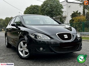 Seat Leon 1.6 benzyna 102 KM 2009r. (Kutno)