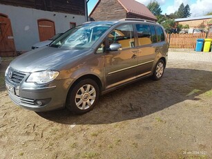 Używany Volkswagen Touran 2006