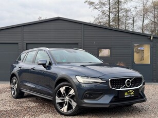 Volvo V60 Cross Country B4 D AWD Geartronic Pro