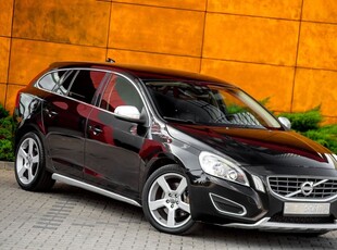 Volvo V60 D5 AWD Momentum