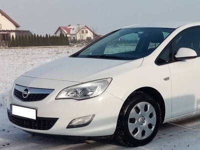 Astra 1,4 benzyna 101 KM,