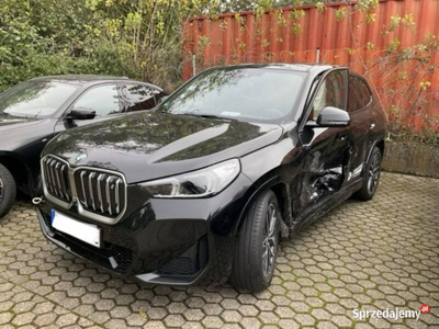 BMW iX1 iX1 30Xdrive M-pakiet Pełny Elektryk Bogate wyposaż…