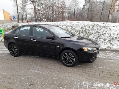 Mitsubishi Lancer zadbane auto