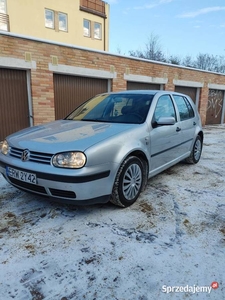 Volkswagen golf 1 9 tdi 2003rok dobry stan