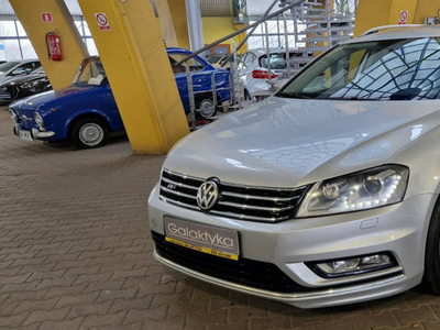 Volkswagen Passat +CNG + ZOBACZ OPIS !! W PODANEJ CENIE ROC…