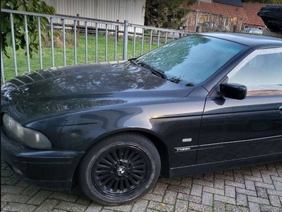 Bmw e39 2.5 Benzyna Części Cosmosschwarz metalic