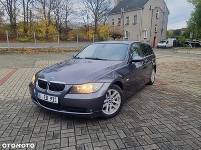 BMW Seria 3 318d Sport Line