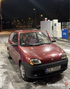 Fiat seicento 900 jeżdżący