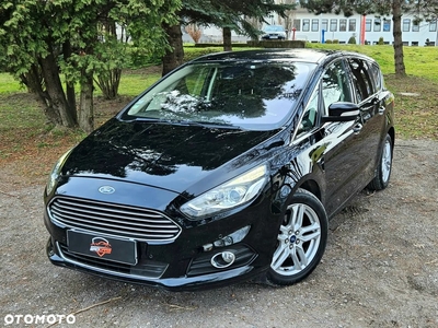 Ford S-Max 2.0 TDCi Titanium