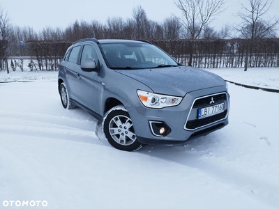 Mitsubishi ASX 1.6 Invite Navi