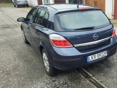 Opel Astra H