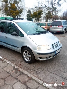 Sprzedam vovlsvagena Sharan 1.9TDI