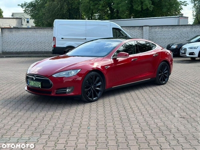 Tesla Model S Performance