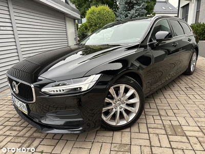 Volvo V90 D4 Momentum Pro